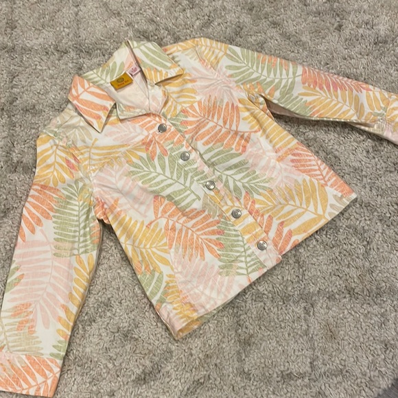 RUBY RD 3/4 SLEEVE BUTTON FRONT JACKET - Picture 1 of 4